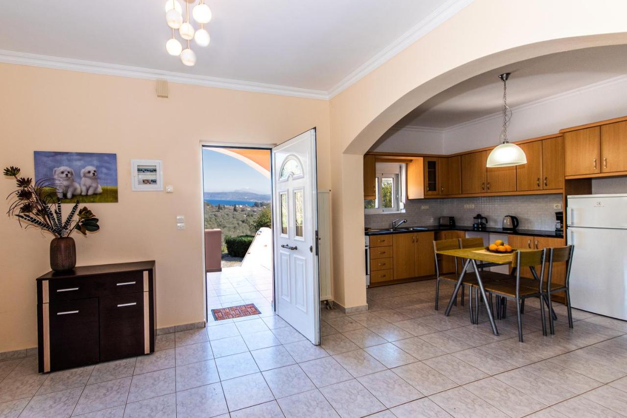 Olive Garden Vila Exopoli エクステリア 写真
